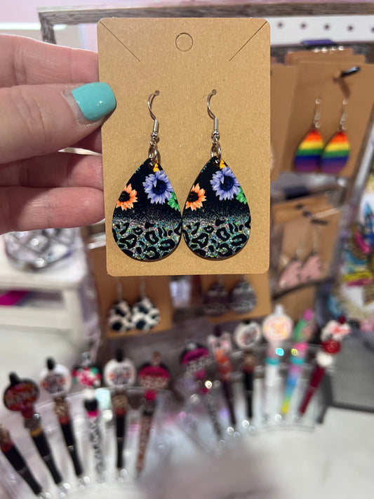 Neon Sunflowers and Leopard